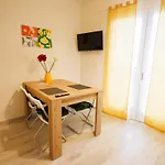 Casa Nicole Elegante Monolocale A Collegno *